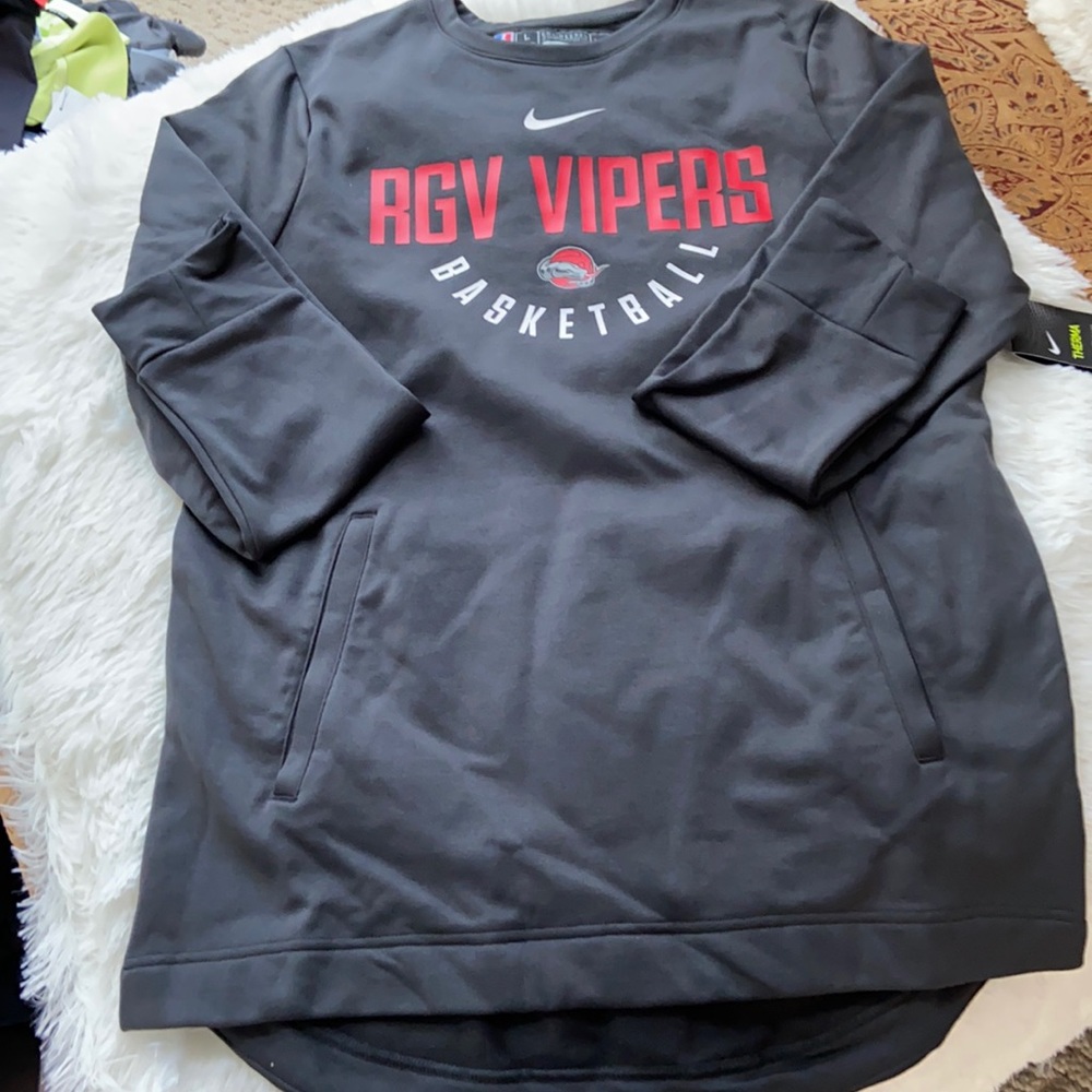 Nike sweatshirt